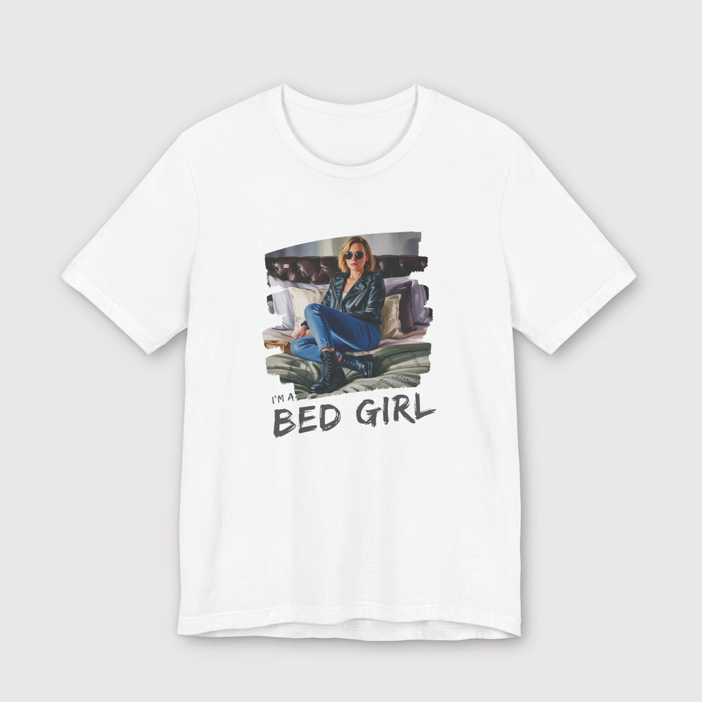 I'm a Bed Girl - Golden Flame - T-Shirt