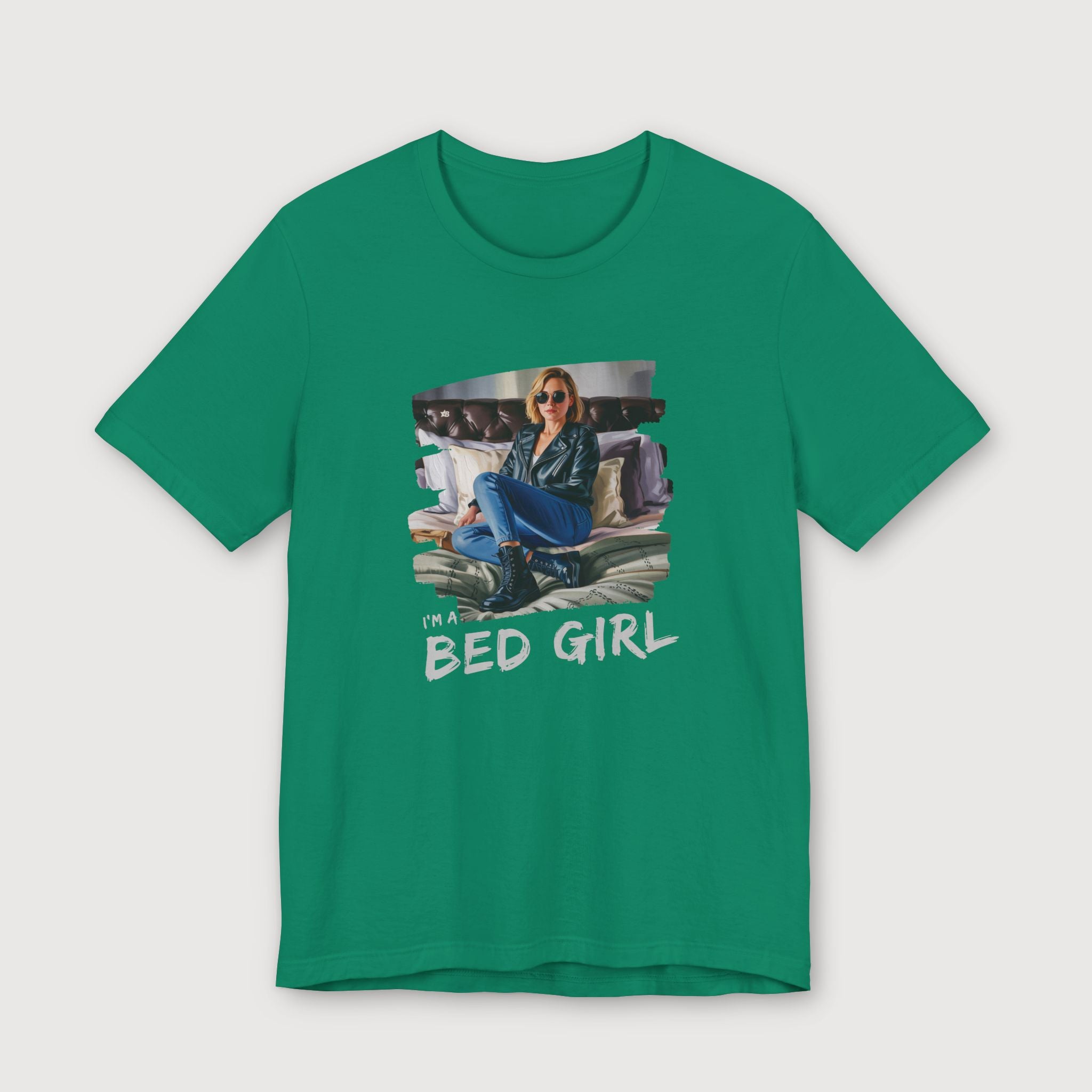 I'm a Bed Girl - Golden Flame - T-Shirt