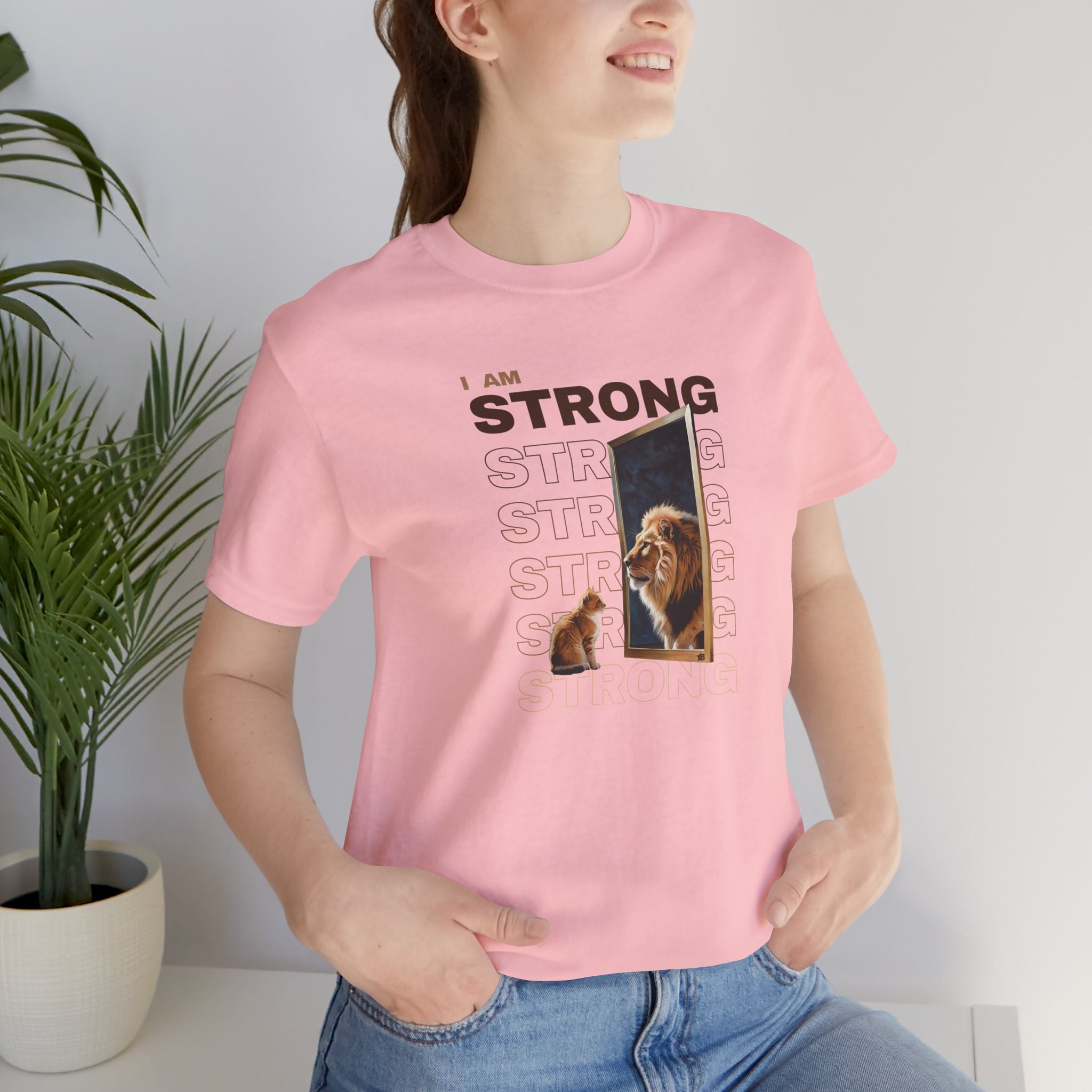 I am Strong - T-Shirt
