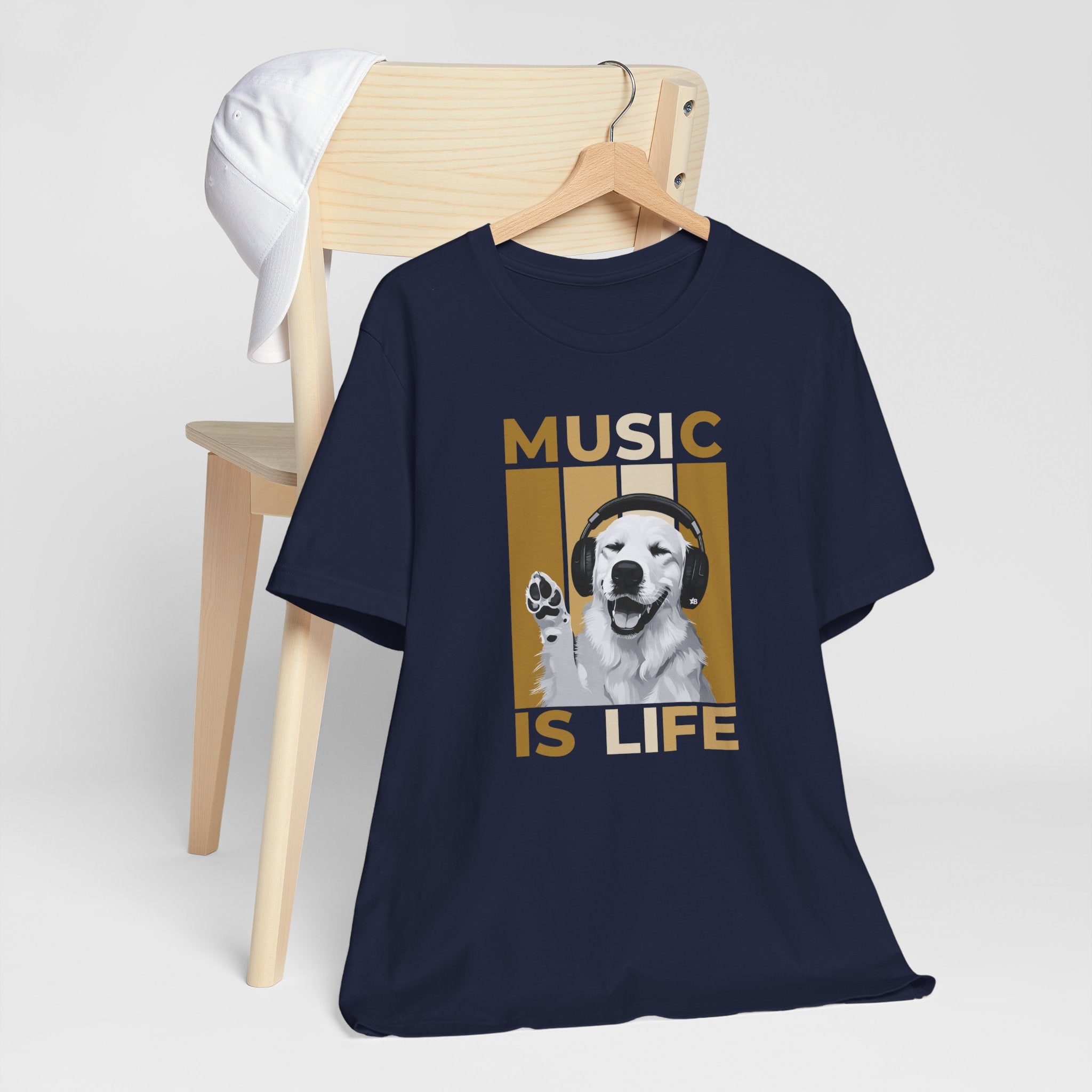 Music is Life - Dog - T-Shirt