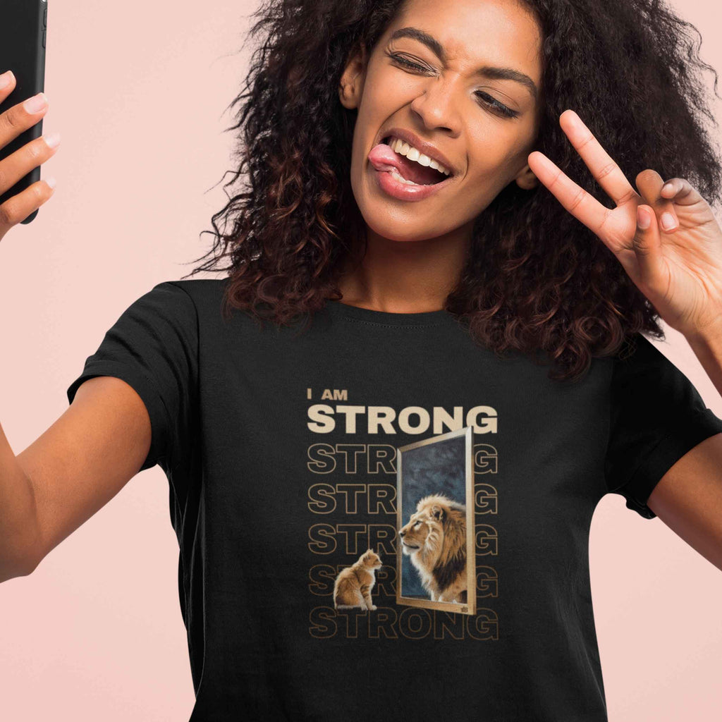 I am Strong - T-Shirt