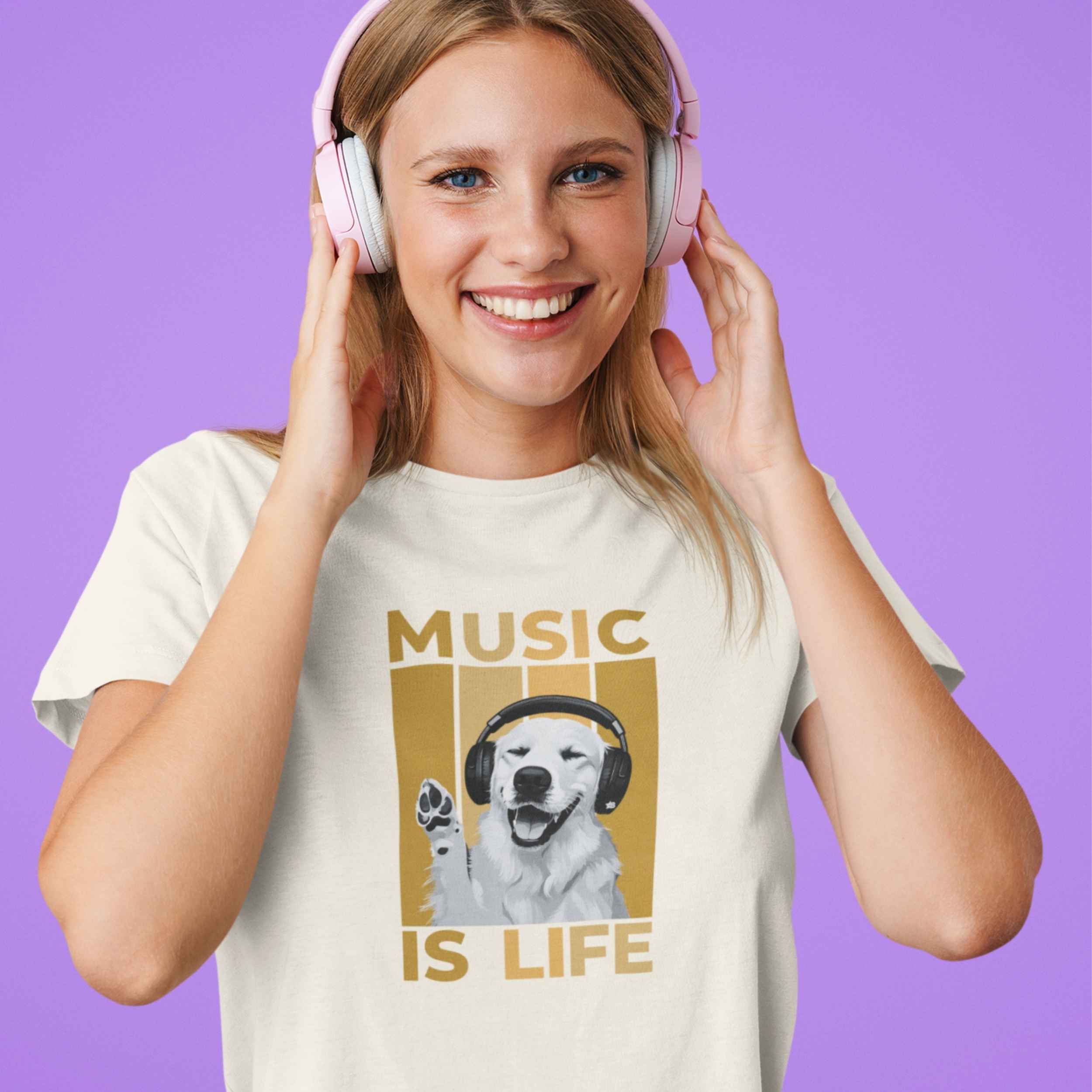 Music is Life - Dog - T-Shirt