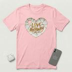 Love Anyway - Kintsugi - T-Shirt - Pink mockup